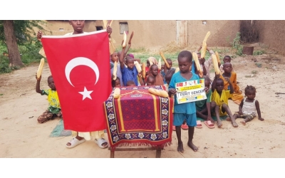 Afrika kamerun'da mevlit kandili dolayısıyla yemek ve ekmek ikramında bulunduk 07 Ekim 2022