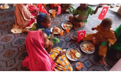 Afrika Orta Afrika İftar organizasyonu yetimi yoksulu gözetenler derneği