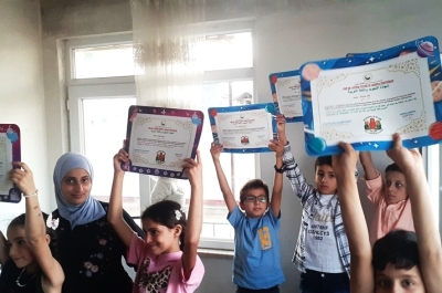 Yaz Kur'an Kursları Tamamlandı: Başarılı Öğrencilere Sertifika Verildi