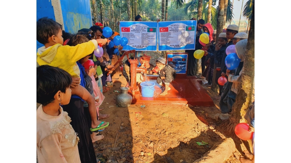 Hz Nuh Aleyhisselam su kuyusu açılışını yaptık Arakan kamplari 2022