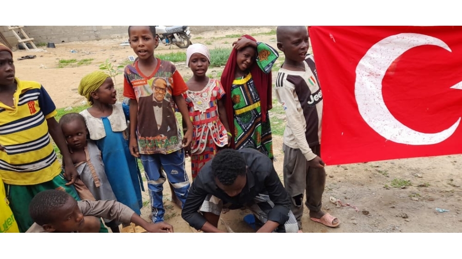 Afrika Kamerun Adak kurban kesimi ve ihtiyaç sahibi ailelere dağıtımı Temmuz 2022