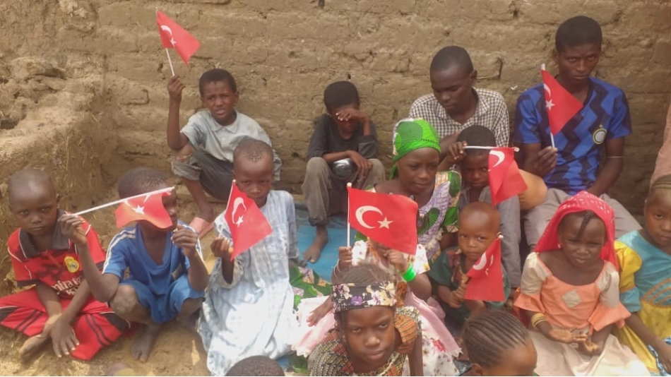 Afrika Kamerun ekmek dağıtımlarımız devam ediyor Ağustos 2022