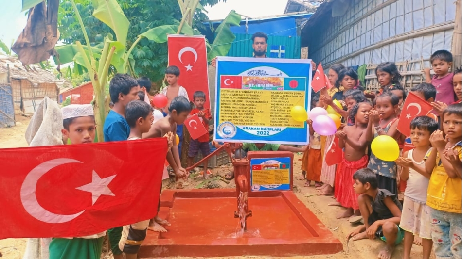 Arakan kamplarında Hz İbrahim Aleyhisselam su kuyusunun açılışını yaptık Ağustos 2022 