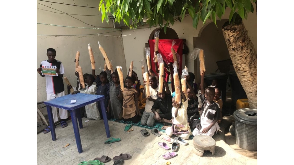 Nijerya'da ekmek dağıtımlarimiz devam ediyor 