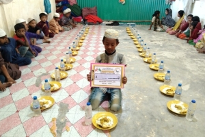 Medrese Talebelerine Yemek Dağıtımı