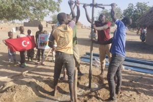 Afrika Kamerun şehit Mehmetçikler su kuyusu çalışmaları devam ediyor 2022