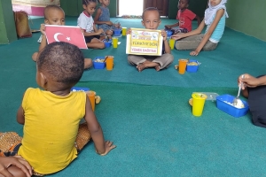 Madagaskar da yemek dağıtımı