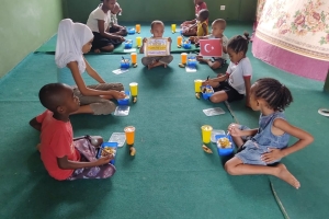 Madagaskar da yemek dağıtımı