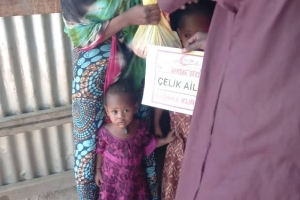 Afrika Benin'de Sadaka kurban kesip yoksul ailelere dağıttık