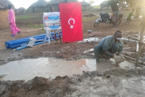 Afrika Nijer Su kuyusu sondaj çalışması Murat Küçük su kuyusu Temmuz 2022