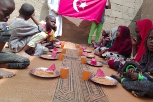 Afrika Kamerun yemek dağıtımı Temmuz 2022