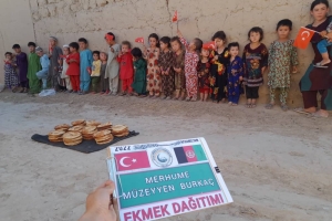 Afganistan bölgesinde ekmek dağıtımlarimiz devam ediyor Ağustos 2022