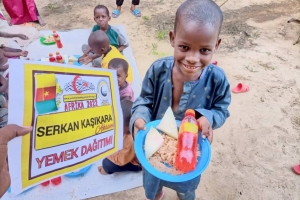 Afrika Kamerun'da yemek Dağıtımlarımız devam ediyor Ağustos 2022 