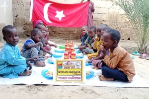 Afrika Kamerun'da yemek Dağıtımlarımız devam ediyor Ağustos 2022 