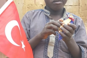 Bisküvi dağıtımlarimiz devam ediyor Afrika Benin Eylül 2022 