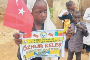 Bisküvi dağıtımlarimiz devam ediyor Afrika Benin Eylül 2022 