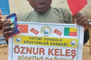 Bisküvi dağıtımlarimiz devam ediyor Afrika Benin Eylül 2022 