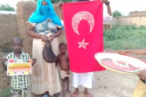 Afrika Kamerun Adak kurbani kesilip yetim yoksul ailelere dağıtıldı Eylül 2022