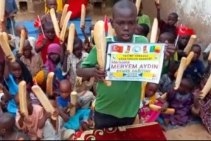 Ekmek dağıtımlarımız devam ediyor Bugün Afrika Benin de yetim ve yoksul ailelere dağıtıldı Eylül 2022