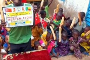 Ekmek dağıtımlarımız devam ediyor Bugün Afrika Benin de yetim ve yoksul ailelere dağıtıldı Eylül 2022