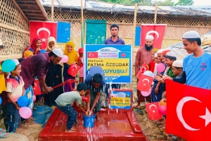 Merhume FATMA Õzbudak su kuyusu açılışınıi yaptık ARAKAN KAMPLARI Ekim 2022