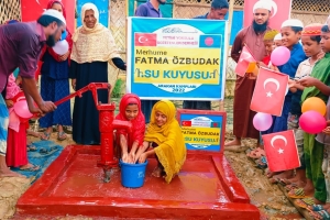 Merhume FATMA Õzbudak su kuyusu açılışınıi yaptık ARAKAN KAMPLARI Ekim 2022