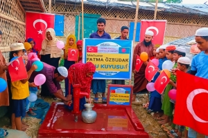 Merhume FATMA Õzbudak su kuyusu açılışınıi yaptık ARAKAN KAMPLARI Ekim 2022