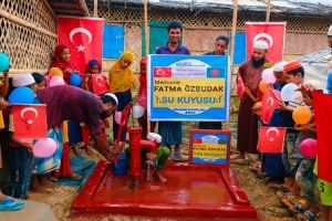 Merhume FATMA Õzbudak su kuyusu açılışınıi yaptık ARAKAN KAMPLARI Ekim 2022