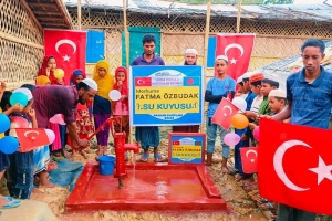 Merhume FATMA Õzbudak su kuyusu açılışınıi yaptık ARAKAN KAMPLARI Ekim 2022