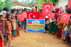 Ali Özbudak su kuyusu Bangladeş Arakan kampları temel atma töreni Ekim 2022