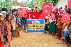 Ali Özbudak su kuyusu Bangladeş Arakan kampları temel atma töreni Ekim 2022