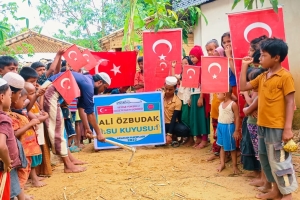 Ali Özbudak su kuyusu Bangladeş Arakan kampları temel atma töreni Ekim 2022