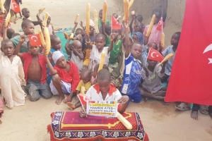 Afrika bölgesindeki ekmek dağıtımlarımız tüm hiziyla devam ediyor