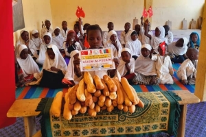Ekmek dağıtımlarımız Afrika Kamerun'da devam ediyor 