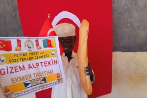 Ekmek dağıtımlarımız Afrika Kamerun'da devam ediyor 