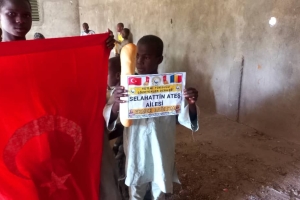 Ekmek Dağıtımlarımız Afrika Çad bölgesinde devam ediyor