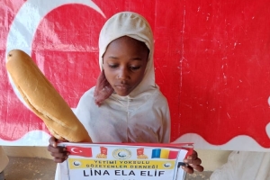 Cad ülkesinde yetim ve yoksul çocuklara ekmek dağıtımında bulunduk 
