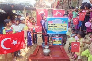 Bangladeş Arakan kampları merhum Davut Uğur su kuyusu açılış töreni