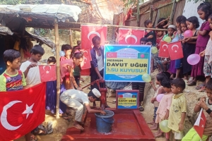Bangladeş Arakan kampları merhum Davut Uğur su kuyusu açılış töreni