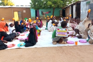 Yemek dağıtımlarımız devam ediyor Afrika Çad bolgesinde merhume Zühre açılan adına ekmek dağıtımında bulunduk 