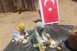 Afrika Madagaskar bölgesinde yemek degitimi yapildi