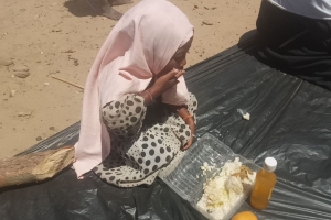 Afrika Madagaskar bölgesinde yemek degitimi yapildi