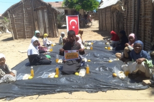 Afrika Madagaskar bölgesinde yemek degitimi yapildi