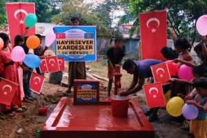 Hayır sever kardeşler su kuyusu açılışı yapıldı 