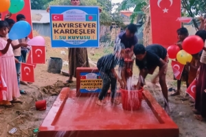 Hayır sever kardeşler su kuyusu açılışı yapıldı 