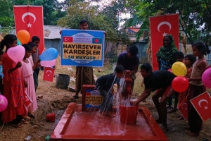 Hayır sever kardeşler su kuyusu açılışı yapıldı 