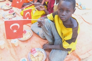 Afrika yemek Dağıtımlarımız devamı ediyor Aralık 2022