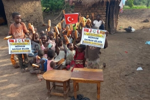 Afriga uganda'da ekmek dağıtımlarimiz devam ediyor Aralık 2022