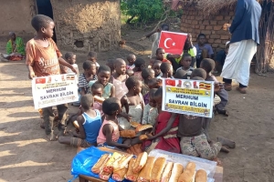 Afriga uganda'da ekmek dağıtımlarimiz devam ediyor Aralık 2022