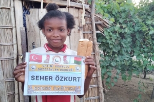 Afrika madagaskar ekmek dağıtımı 